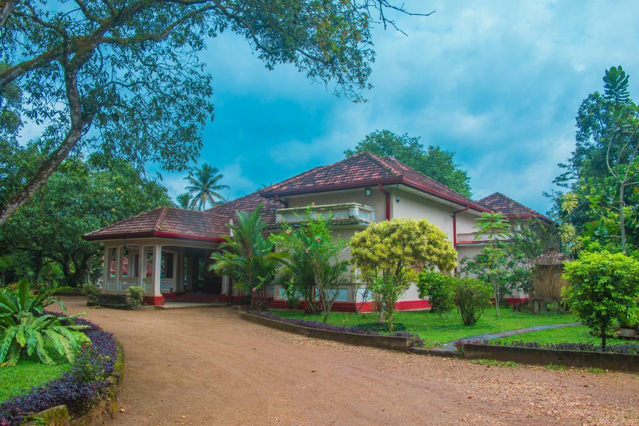 Randiyaepiliyagoda Resort Avissawella Εξωτερικό φωτογραφία