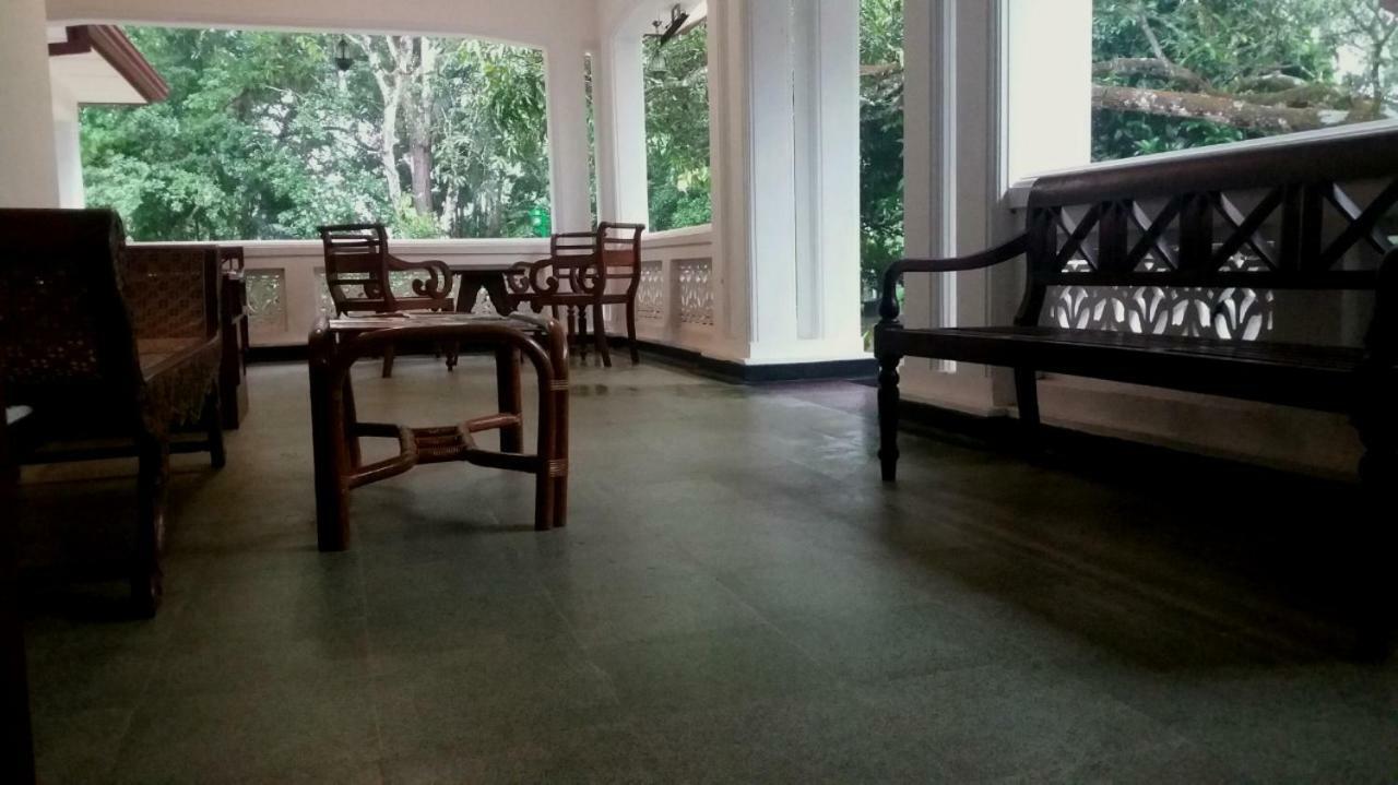 Randiyaepiliyagoda Resort Avissawella Εξωτερικό φωτογραφία